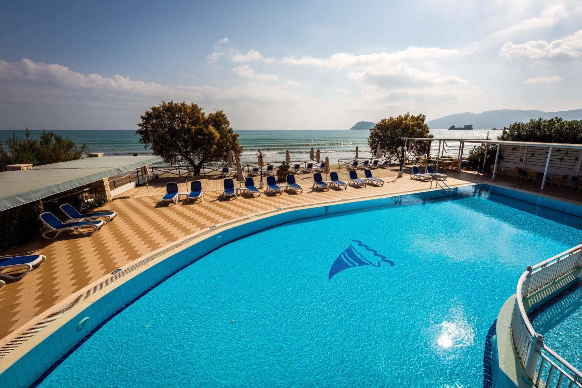 Mediterranean Beach Resort Лаганас Экстерьер фото